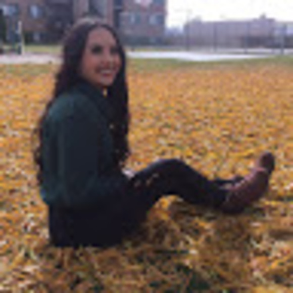 Meet your Posher, Natasha - Picture 1 of 1